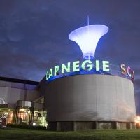 A picture of Carnegie Science Center at night